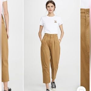 Levi’s balloon jeans